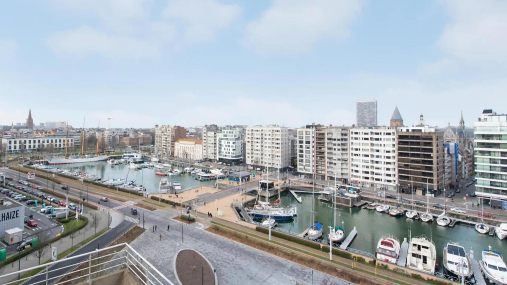Beautiful Apartment With View Ostend