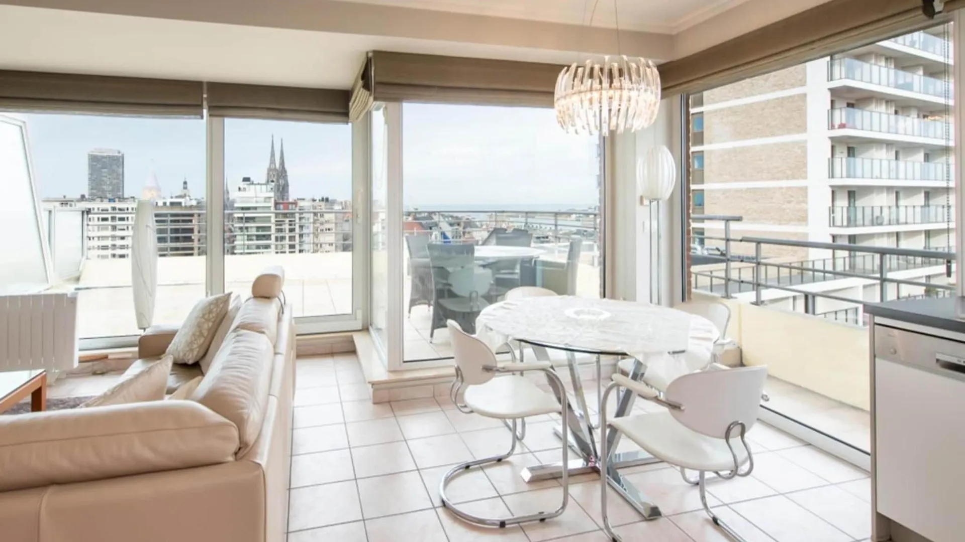 Beautiful Apartment With View Ostend