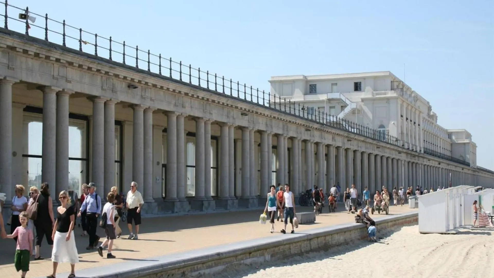 Beautiful Apartment With View Ostende Bélgica